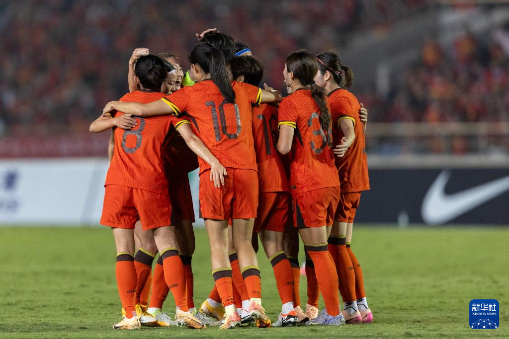 关于国际足球盛事：女足赛场掀起观赏高潮的信息